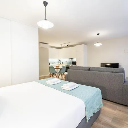 On The Square - Center By House And People Apartamento Braga